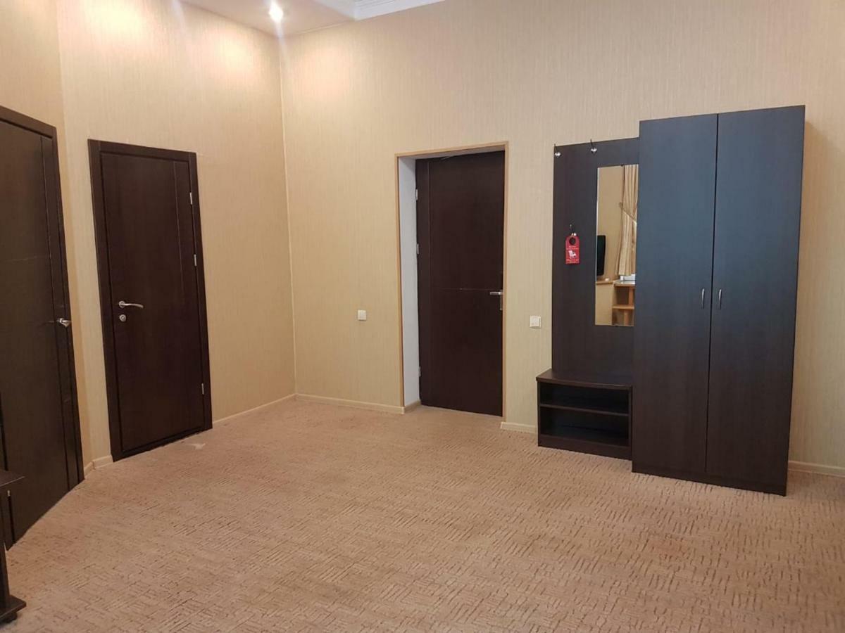 ホテルLazurniy Bereg ガグラ エクステリア 写真